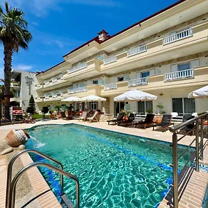 Melis Studios 4* Kallithea (Chalkidiki)